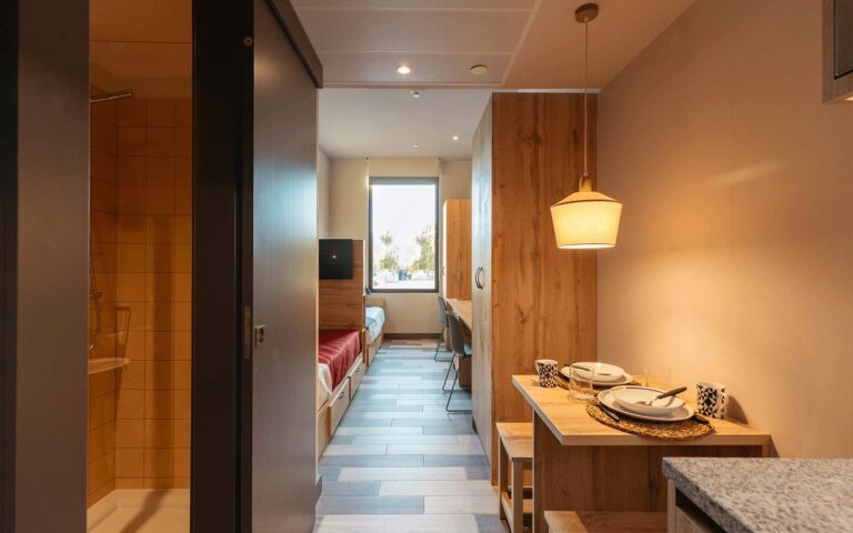 Estúdio Twin Premium Livensa Living Coimbra Rio