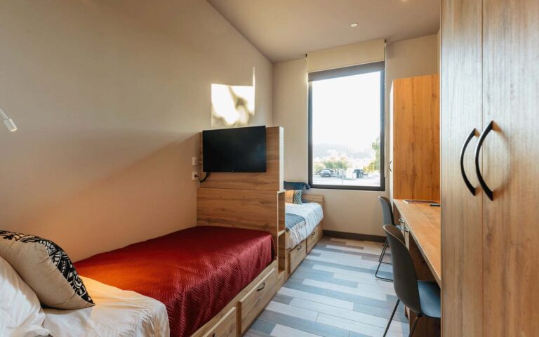 Estúdio Twin Premium Livensa Living Coimbra Rio