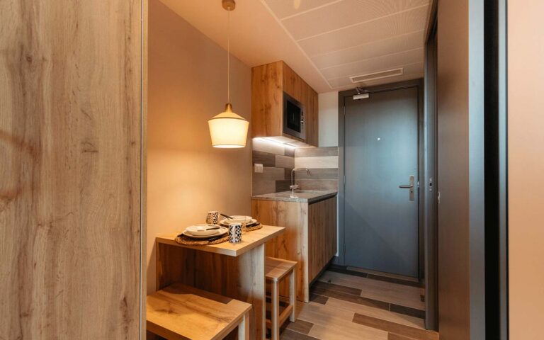 Estúdio Twin Premium Livensa Living Coimbra Rio