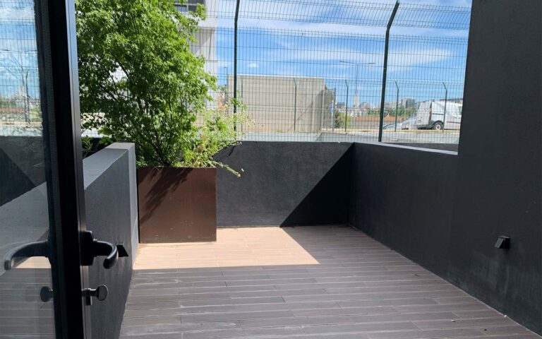 Estúdio Premium com Terraço Livensa Living Lisboa Cidade Universitária