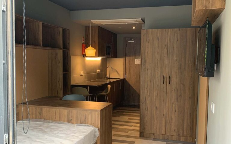 Estúdio Superior com Terraço Livensa Living Lisboa Cidade Universitária