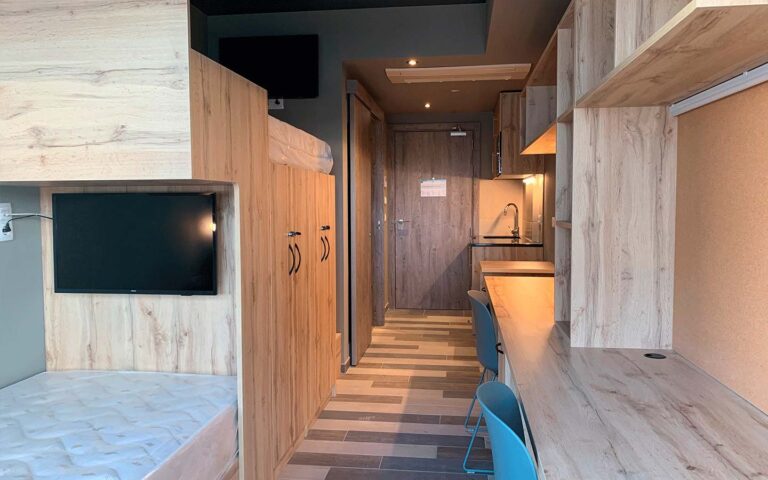 Estúdio Twin com Terraço Livensa Living Lisboa Cidade Universitária