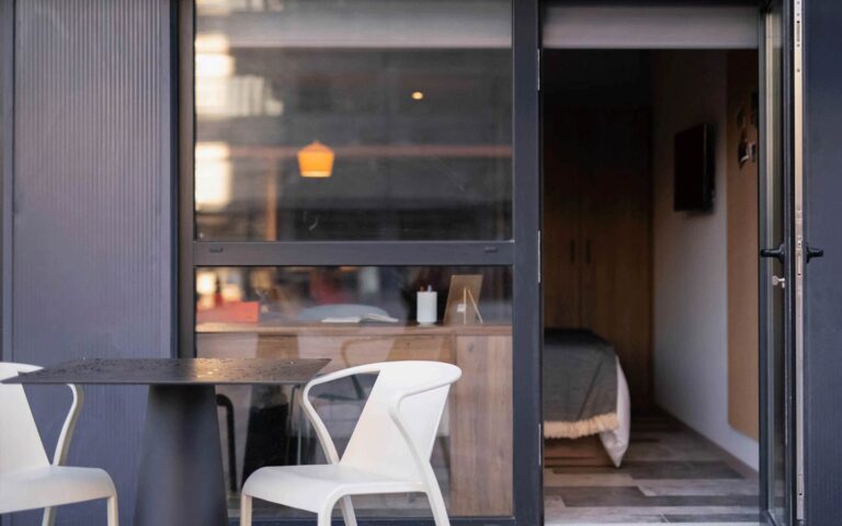 Estúdio Superior com Terraço Livensa Living Porto Campus