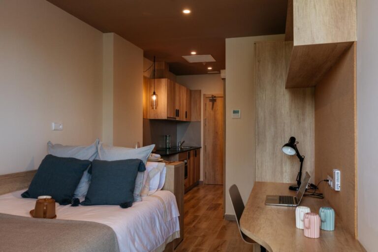 2. GRCartuja - Studio Superior - All