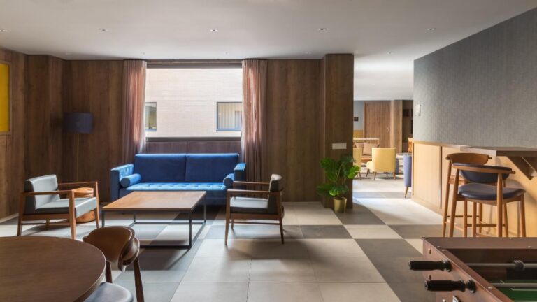 Aravaca_Resident Lounge 2