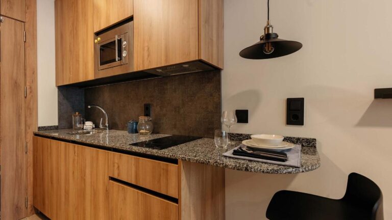 VViveros_2. Studio Standard