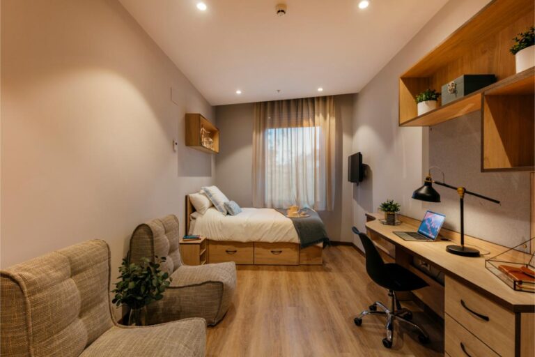 2. SS - Studio Premium - Allok