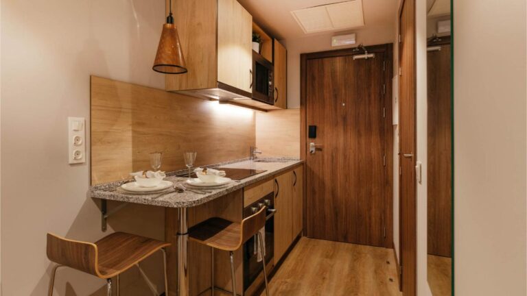 2.Pamplona_Studio Premium - Kitchen